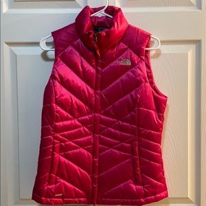North Face Vest (Never Worn)